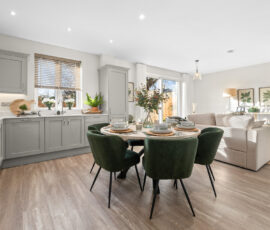 House 5, The Meadows, Fairford Green